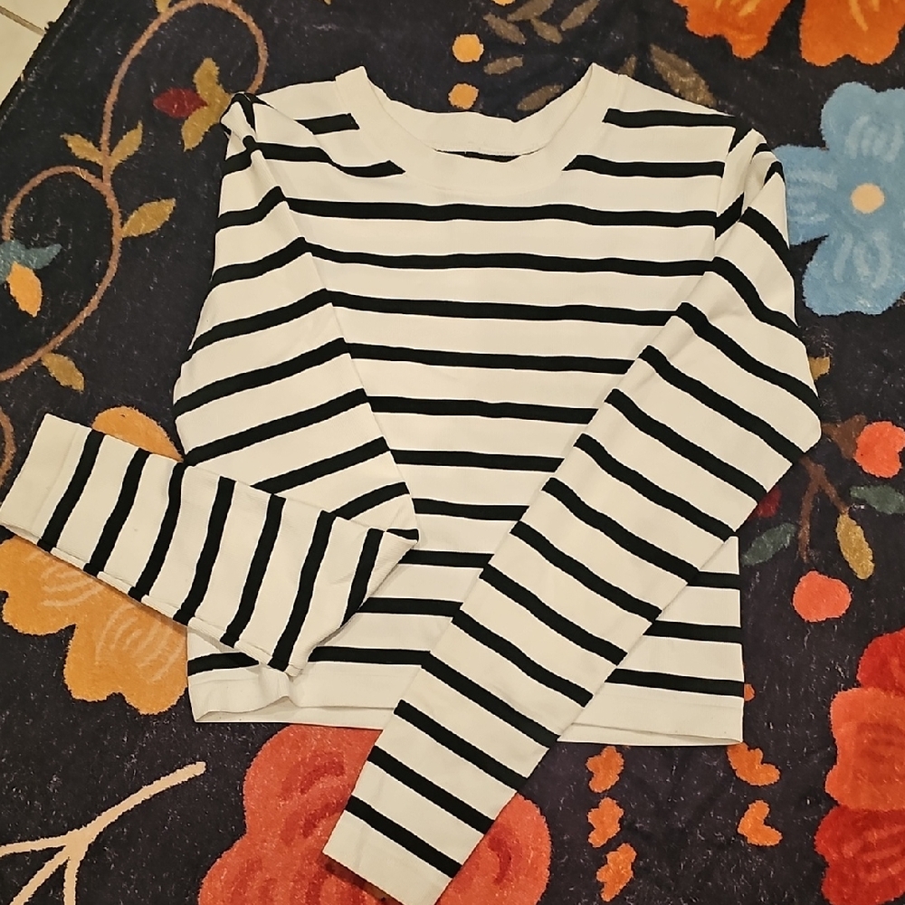 Striped Long Sleeve Top - Black and White